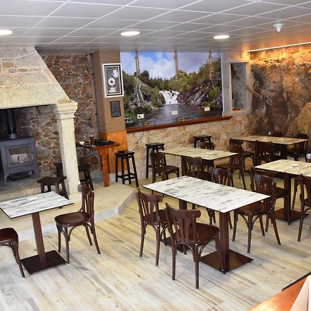 O Cabanel Albergue-Bar Villastose Εξωτερικό φωτογραφία