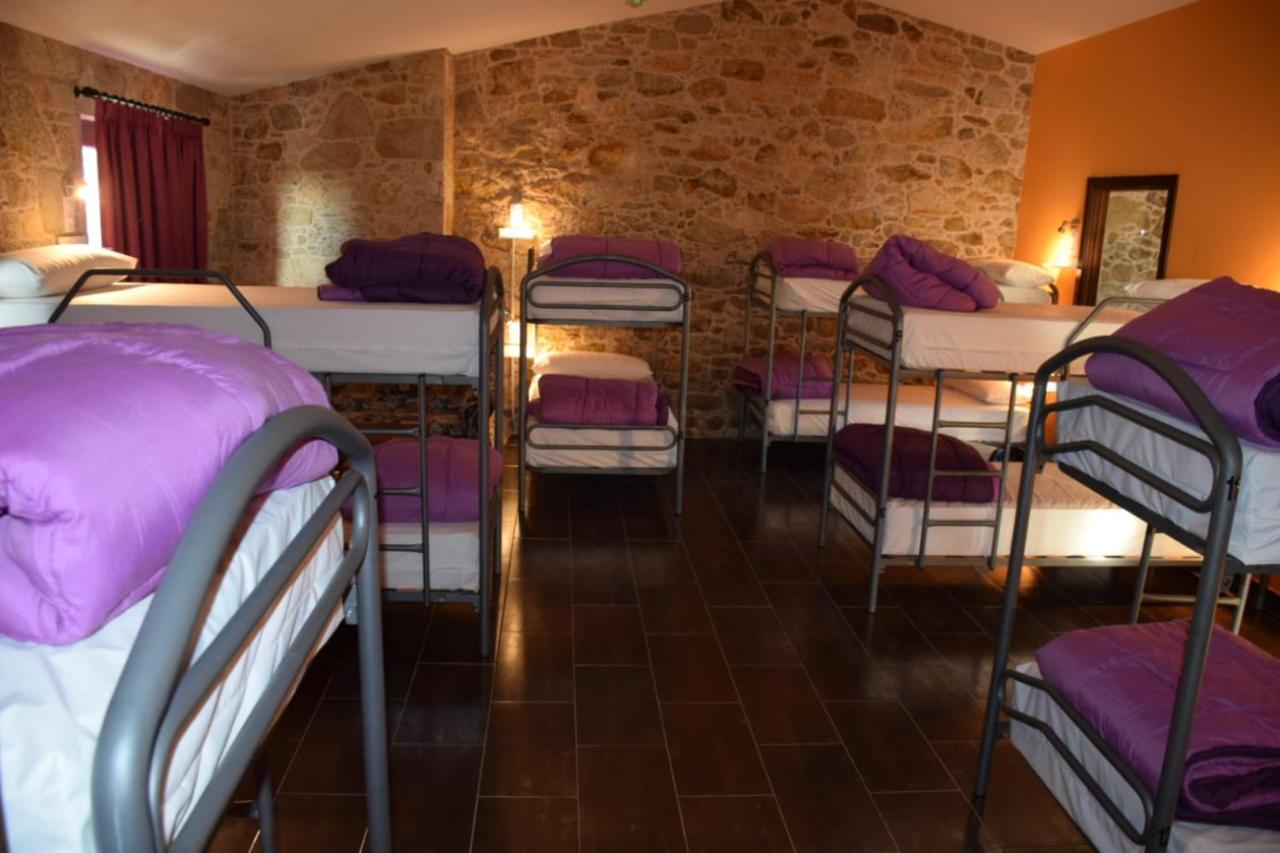 O Cabanel Albergue-Bar Villastose Εξωτερικό φωτογραφία
